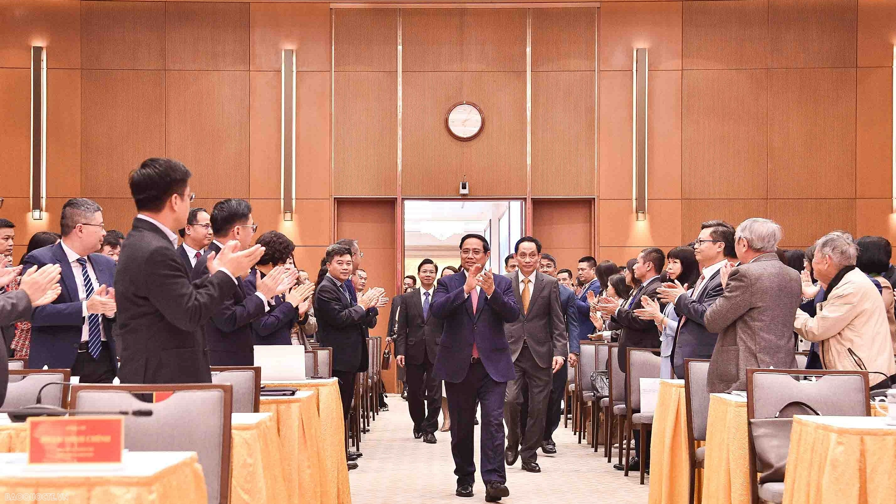 Diplomacy takes the lead, works with ministries to expand and deepen economic cooperation: Deputy Minister of Industry and Trade