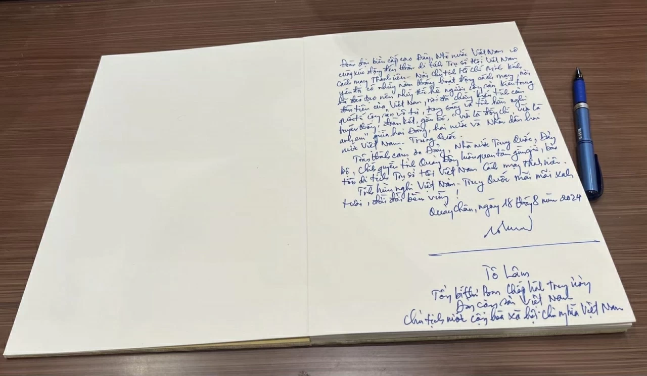 Reflecting on President Ho Chi Minh’s Revolutionary Journey in Guangzhou, China