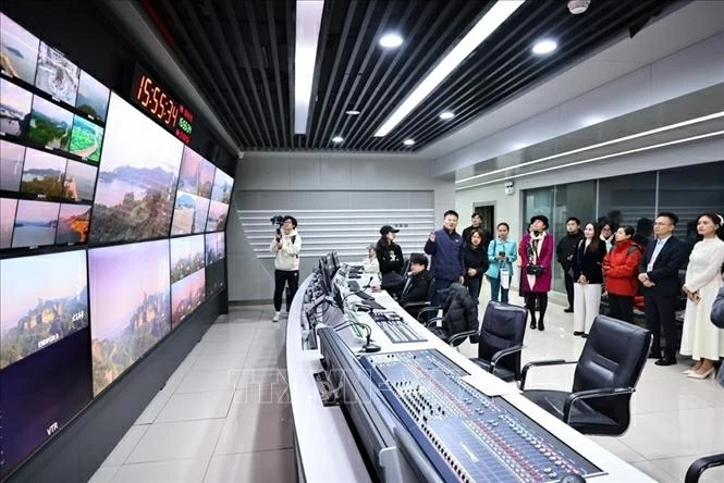 Strengthening media cooperation between Vietnam and China's Guangxi and Guangdong