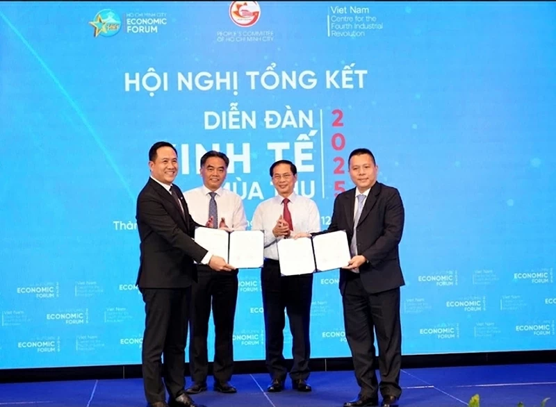 Autumn Economic Forum 2025: Affirming Ho Chi Minh City's role in international connectivity for green and digital transformation