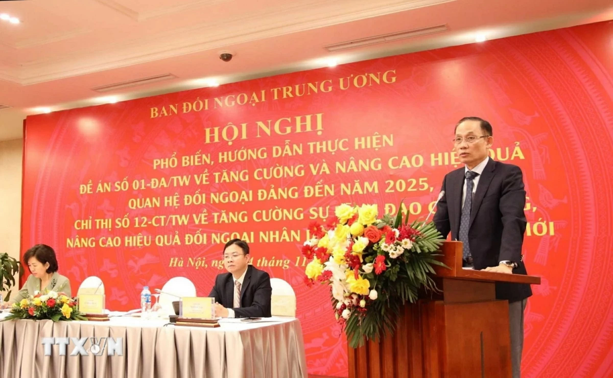 The Party's external affairs in Vietnam's revolutionary process