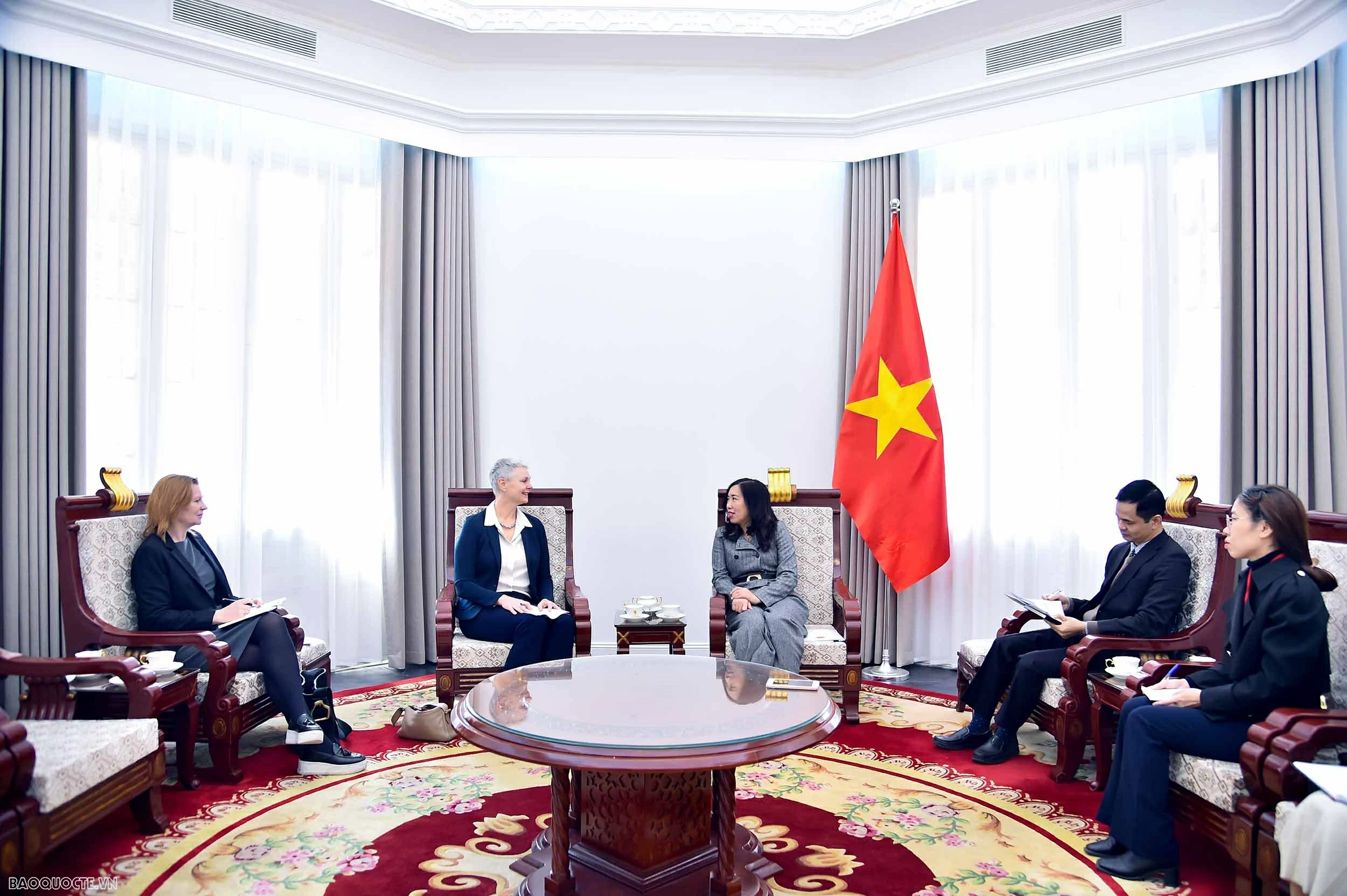 Deputy Foreign Minister Le Thi Thu Hang receives Norwegian Ambassador Hilde Solbakken Deputy Foreign Minister Le Thi Thu Hang receives Norwegian Ambassador Hilde Solbakken