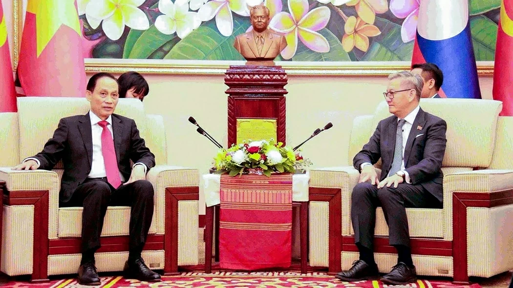 Special Envoy of the General Secretary congratulates Laos on the 12th National Party Congress