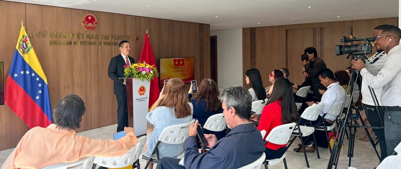 Vietnamese Embassy in Venezuela holds press meeting on the upcoming 14th National Party Congress Vietnamese Embassy in Venezuela holds press meeting on the upcoming 14th National Party Congress