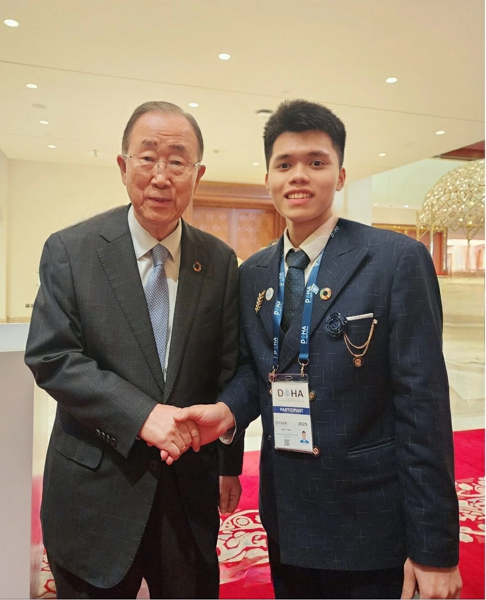14th National Party Congress: Young people believe in the Party's strategic decisions