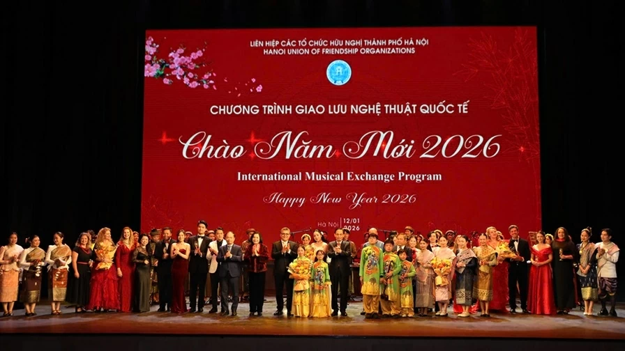 Highlights of the international art exchange 'Welcome New Year 2026' celebrating the 14th National Party Congress