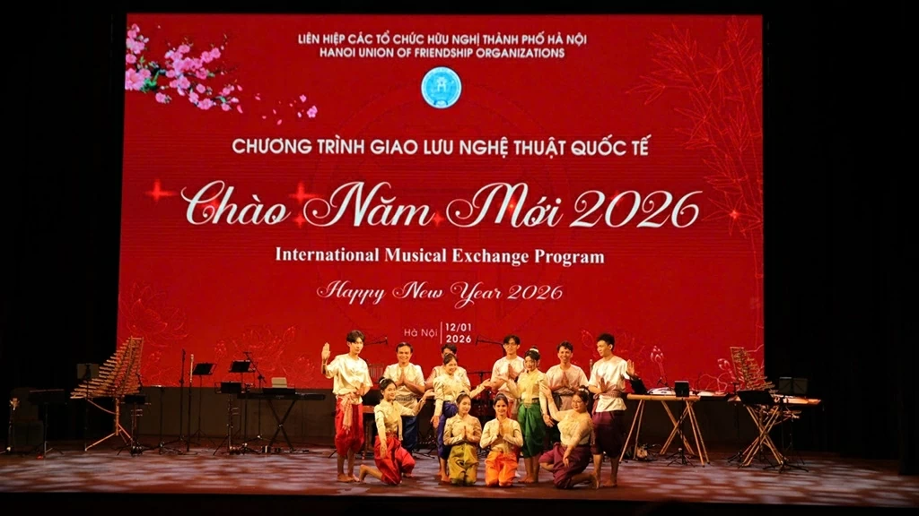 Highlights of the international art exchange 'Welcome New Year 2026' celebrating the 14th National Party Congress