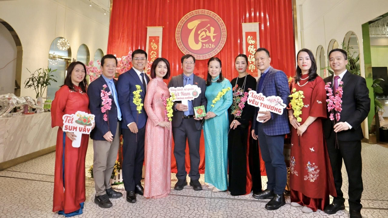 Vietnamese community in China's Chongqing joyfully welcomes Lunar New Year Binh Ngo Spring 2026 Vietnamese community in China's Chongqing joyfully welcomes Lunar New Year Binh Ngo Spring 2026