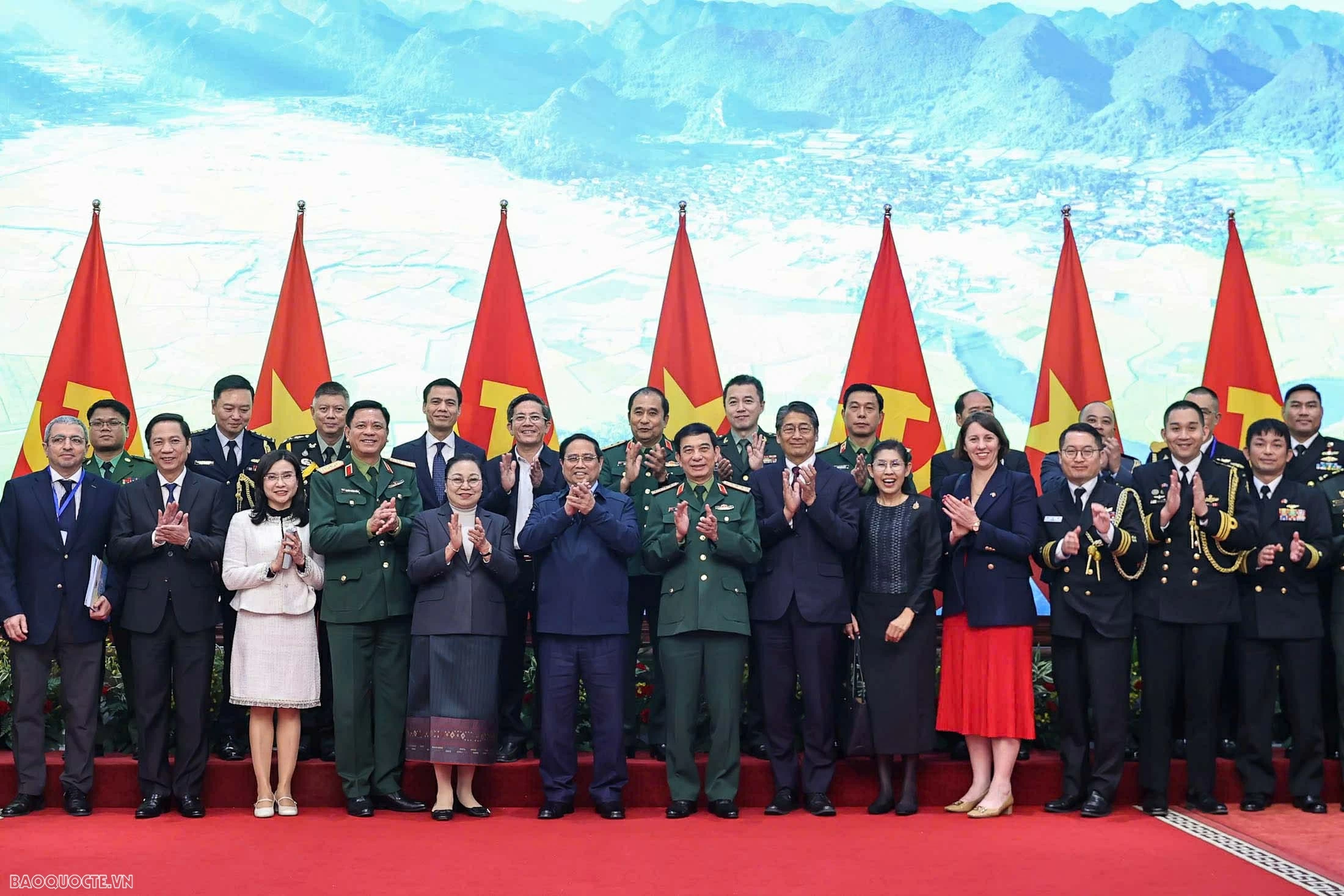 Prime Minister Pham Minh Chinh: Vietnam strives to clear all land contaminated by unexploded ordnance by 2045 Prime Minister Pham Minh Chinh: Vietnam strives to clear all land contaminated by unexploded ordnance by 2045