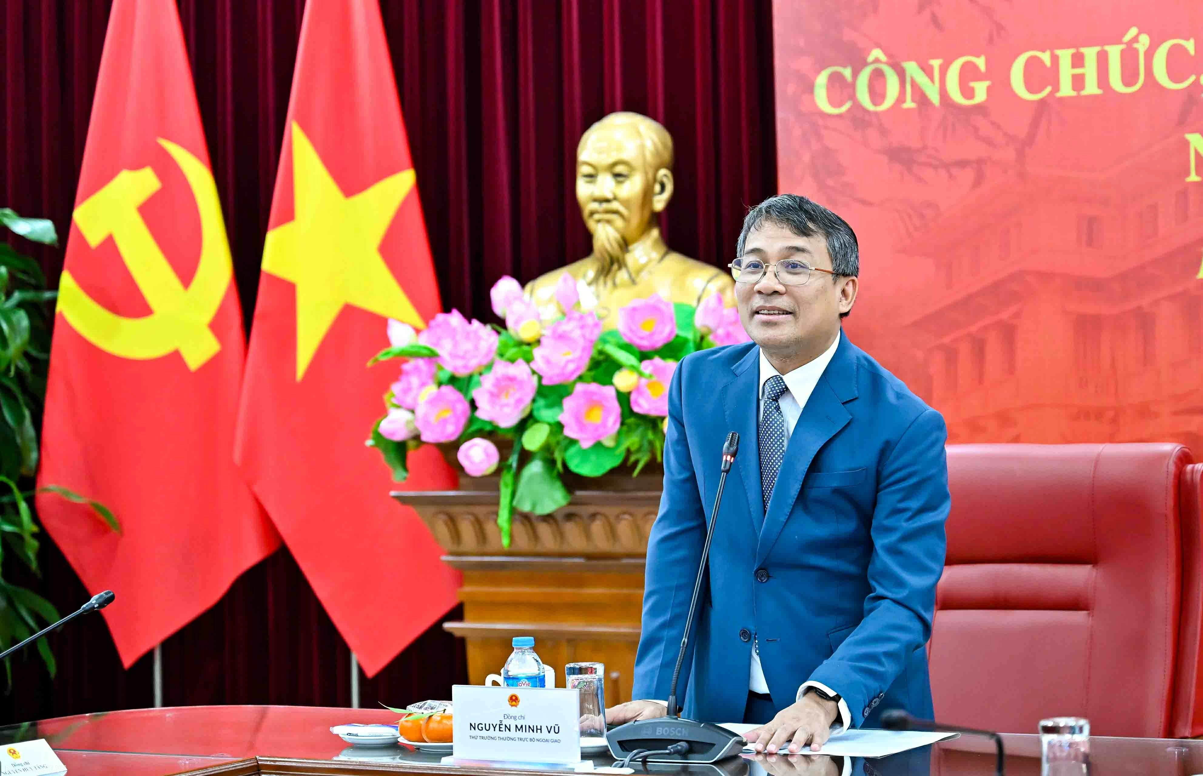 Ministry of Foreign Affairs leaders host farewell meeting for retiring officials in 2025