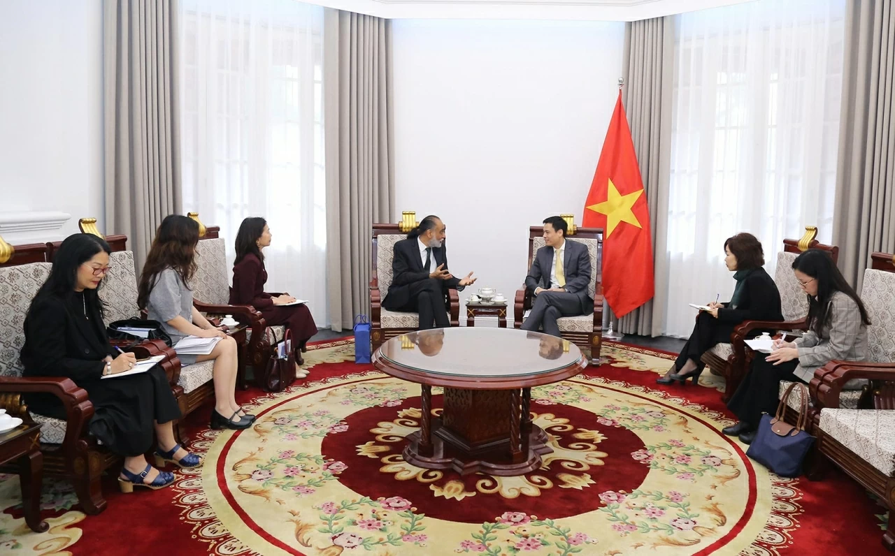 Vietnam strengthens cooperation with the UN on science, technology, and AI governance: Deputy FM Dang Hoang Giang Vietnam strengthens cooperation with the UN on science, technology, and AI governance: Deputy FM Dang Hoang Giang