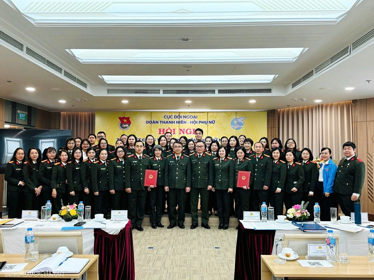 The Department of Foreign Relations, Ministry of Public Security implements the 'Three Best' emulation movement