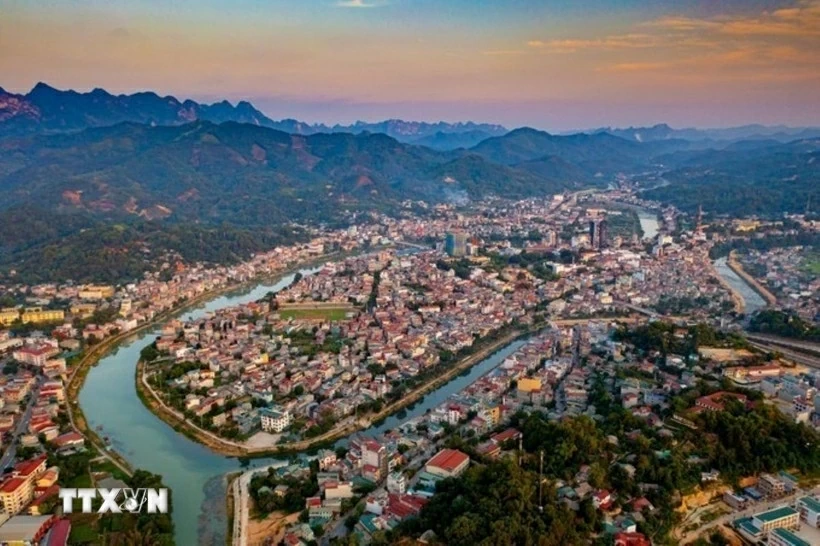 14th National Party Congress: Cao Bang determined to become a dynamic province with rapid and sustainable development 14th National Party Congress: Cao Bang determined to become a dynamic province with rapid and sustainable development