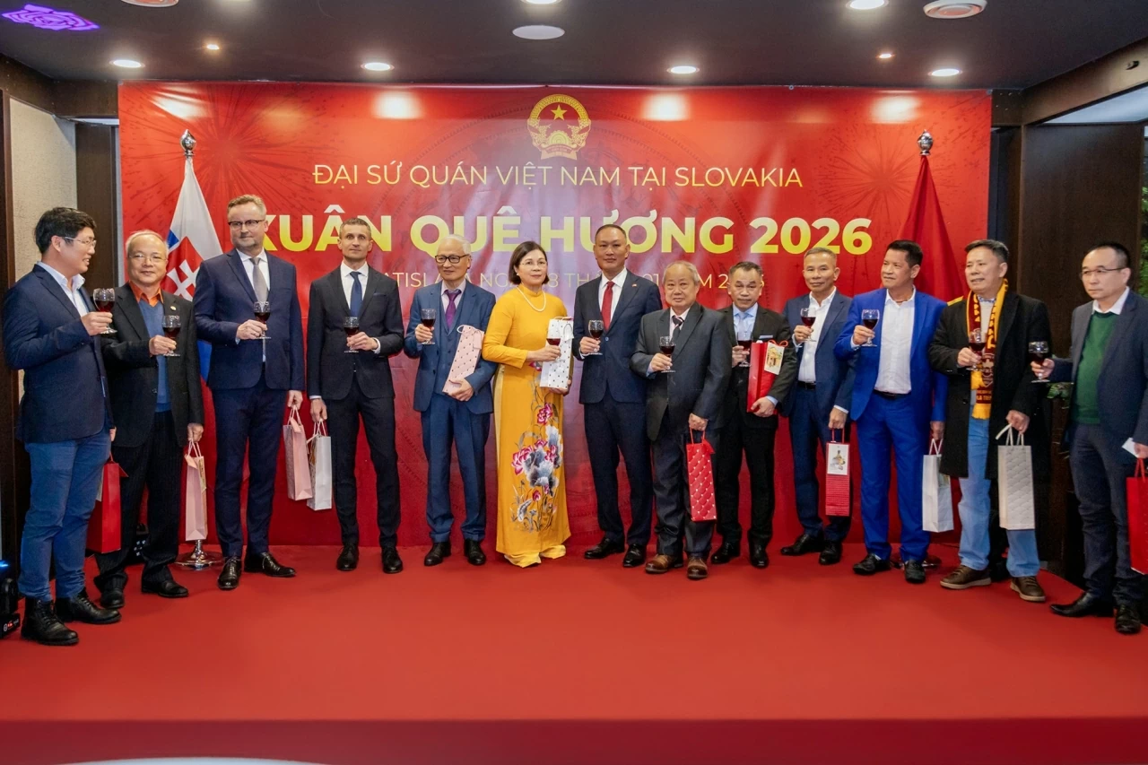 Homeland Spring 2026 spreads warm atmosphere to Vietnamese community in Slovakia Homeland Spring 2026 spreads warm atmosphere to Vietnamese community in Slovakia