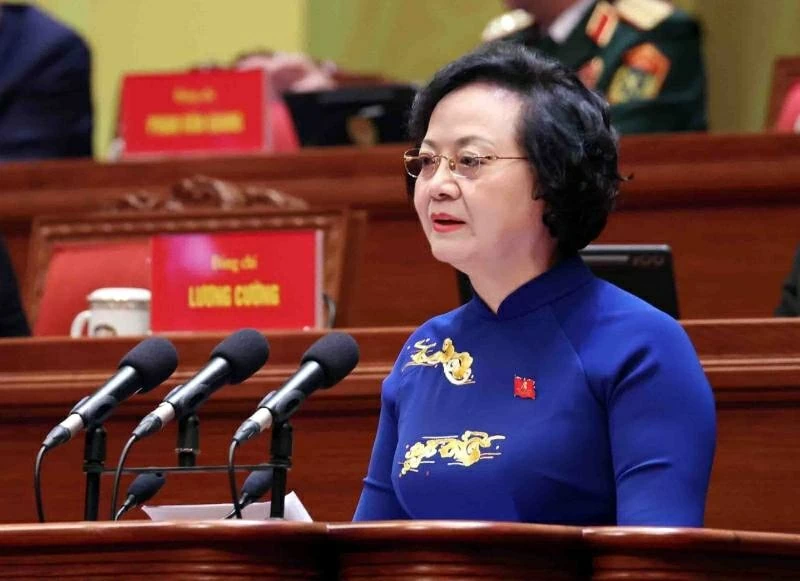 14th National Party Congress: Plenary Session discusses Congress documents