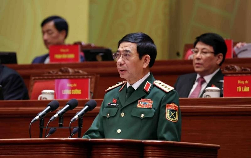 14th National Party Congress: Plenary Session discusses Congress documents