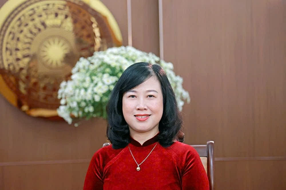 Minister of Health Dao Hong Lan: Putting people at the center, providing comprehensive health care from early, remote, and grassroots levels Minister of Health Dao Hong Lan: Putting people at the center, providing comprehensive health care from early, remote, and grassroots levels