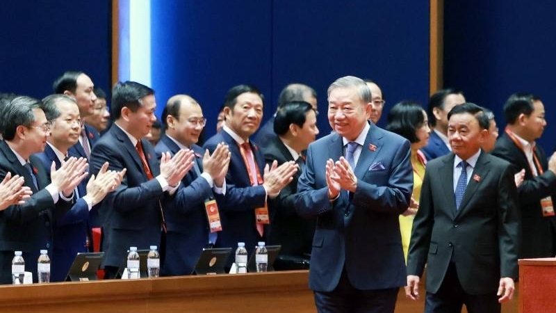 14th National Party Congress: Plenary Session discusses Congress documents