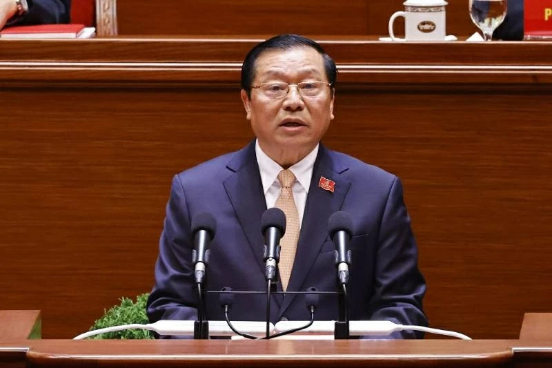 14th National Party Congress: Plenary Session discusses Congress documents