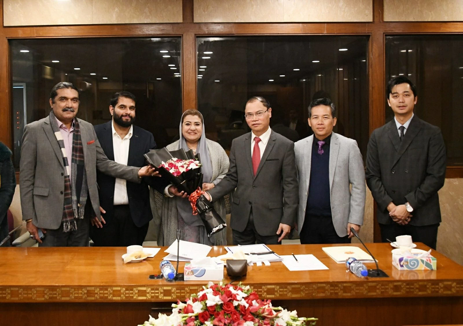 Pakistan Friendship Parliamentary Group aims to deepen parliamentary relations with Vietnam Pakistan Friendship Parliamentary Group aims to deepen parliamentary relations with Vietnam