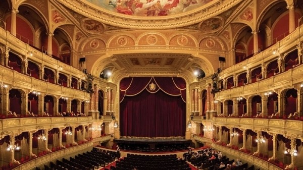 Hanoi Opera House listed among Asia's spectacular architectural works