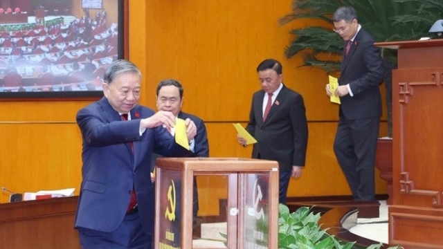 14th Party Central Committee unanimously elects To Lam as General Secretary