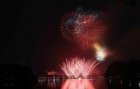 Hanoi hosts artistic fireworks to celebrate the success of the 14th National Party Congress