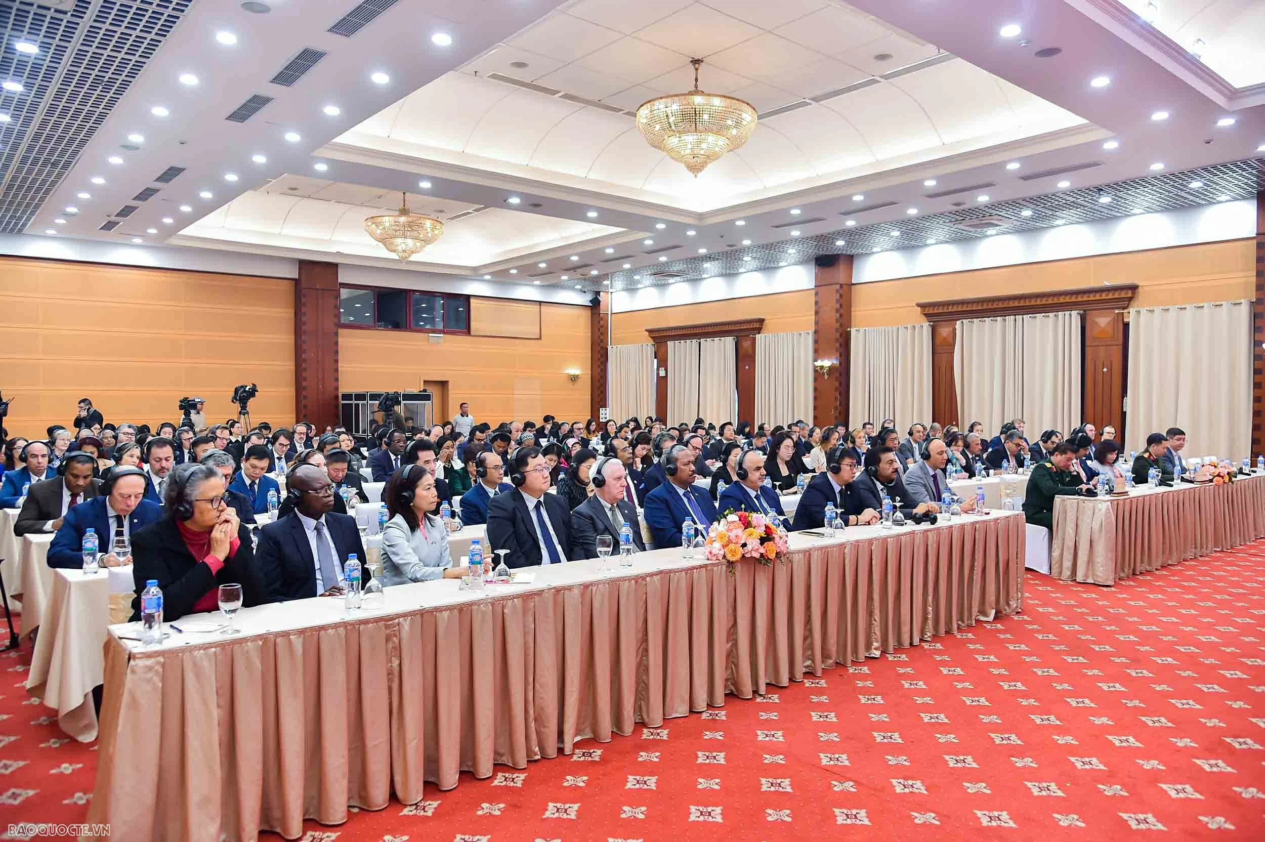 Foreign Minister Le Hoai Trung chairs briefing on outcomes of the 14th National Party Congress