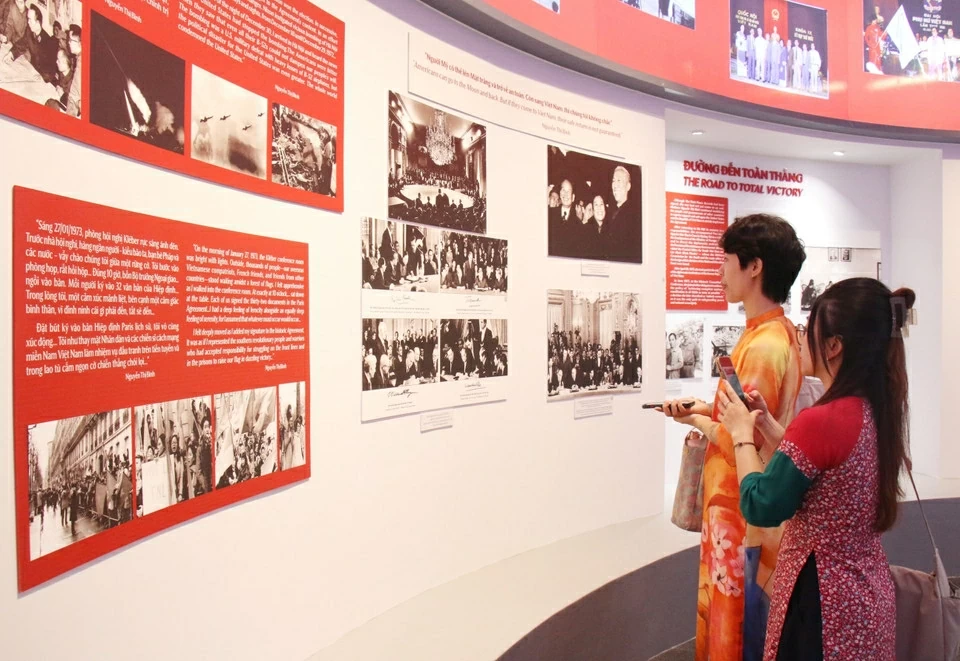 Opening of the special exhibition: 'Nguyen Thi Binh - Wisdom, courage, and character of Vietnamese women in the Ho Chi Minh era' Opening of the special exhibition: 'Nguyen Thi Binh - Wisdom, courage, and character of Vietnamese women in the Ho Chi Minh era'