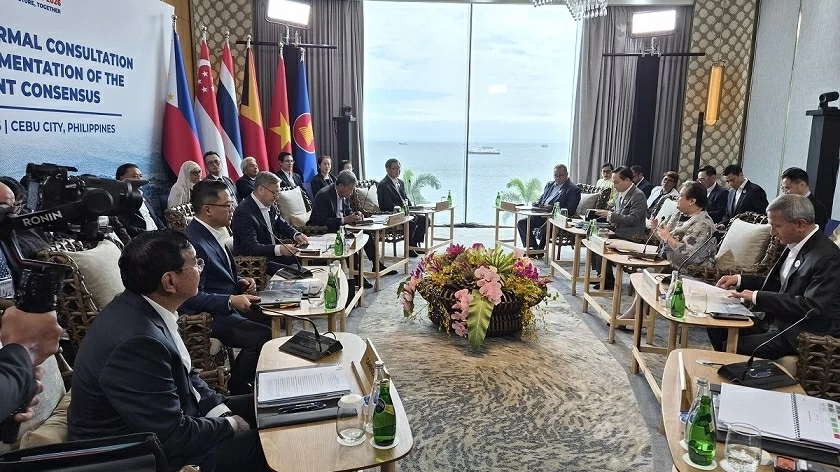 Foreign Minister Le Hoai Trung attends Extended Informal Consultation on the Implementation of the Five-Point Consensus (5PC)