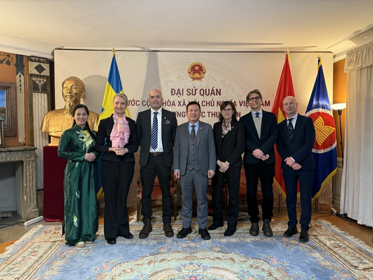 Vietnam-Sweden Health Partnership Forum: Promoting a humanitarian cooperation sector Vietnam-Sweden Health Partnership Forum: Promoting a humanitarian cooperation sector