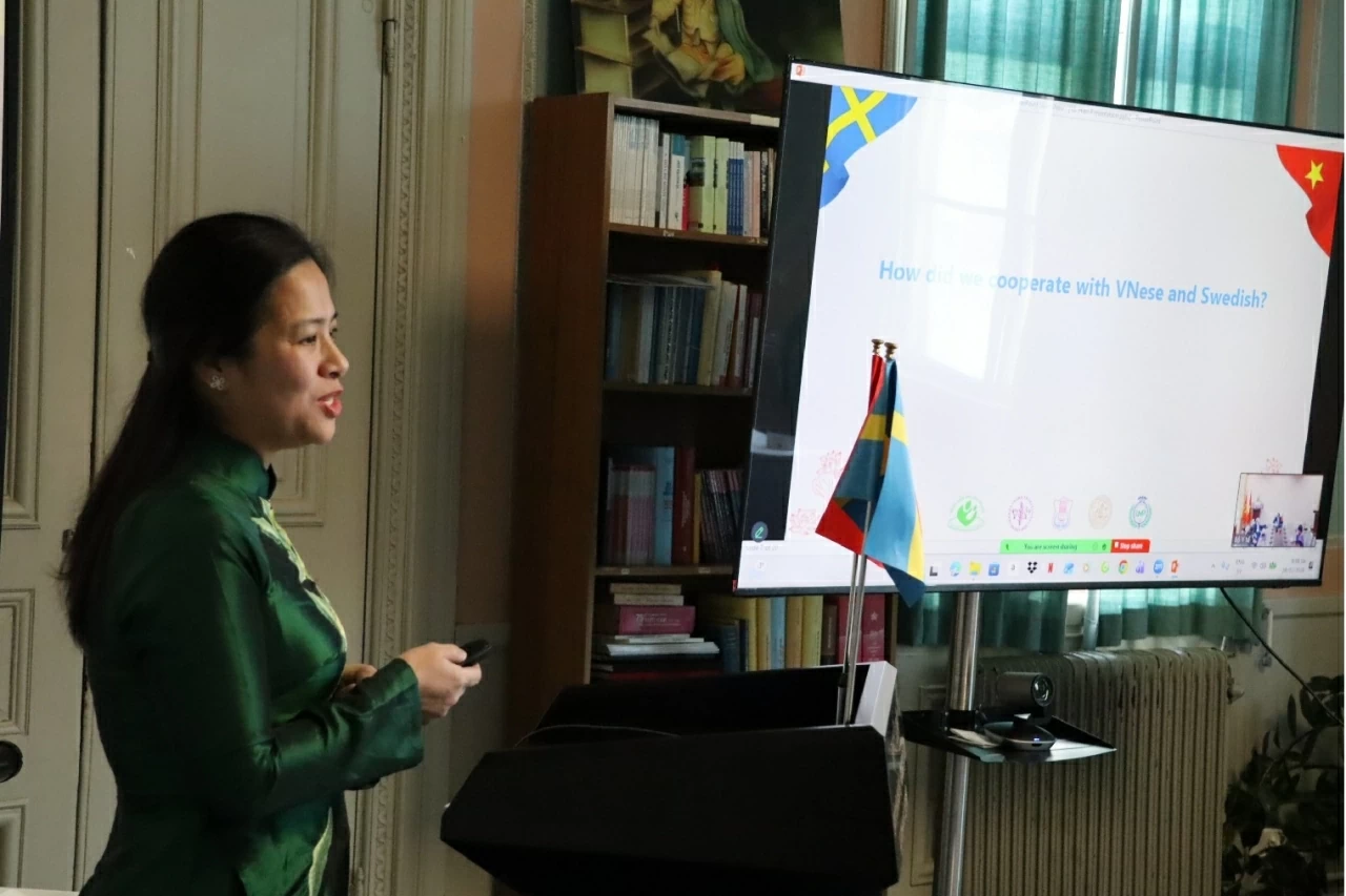 Vietnam-Sweden Health Partnership Forum: Promoting a humanitarian cooperation sector Vietnam-Sweden Health Partnership Forum: Promoting a humanitarian cooperation sector