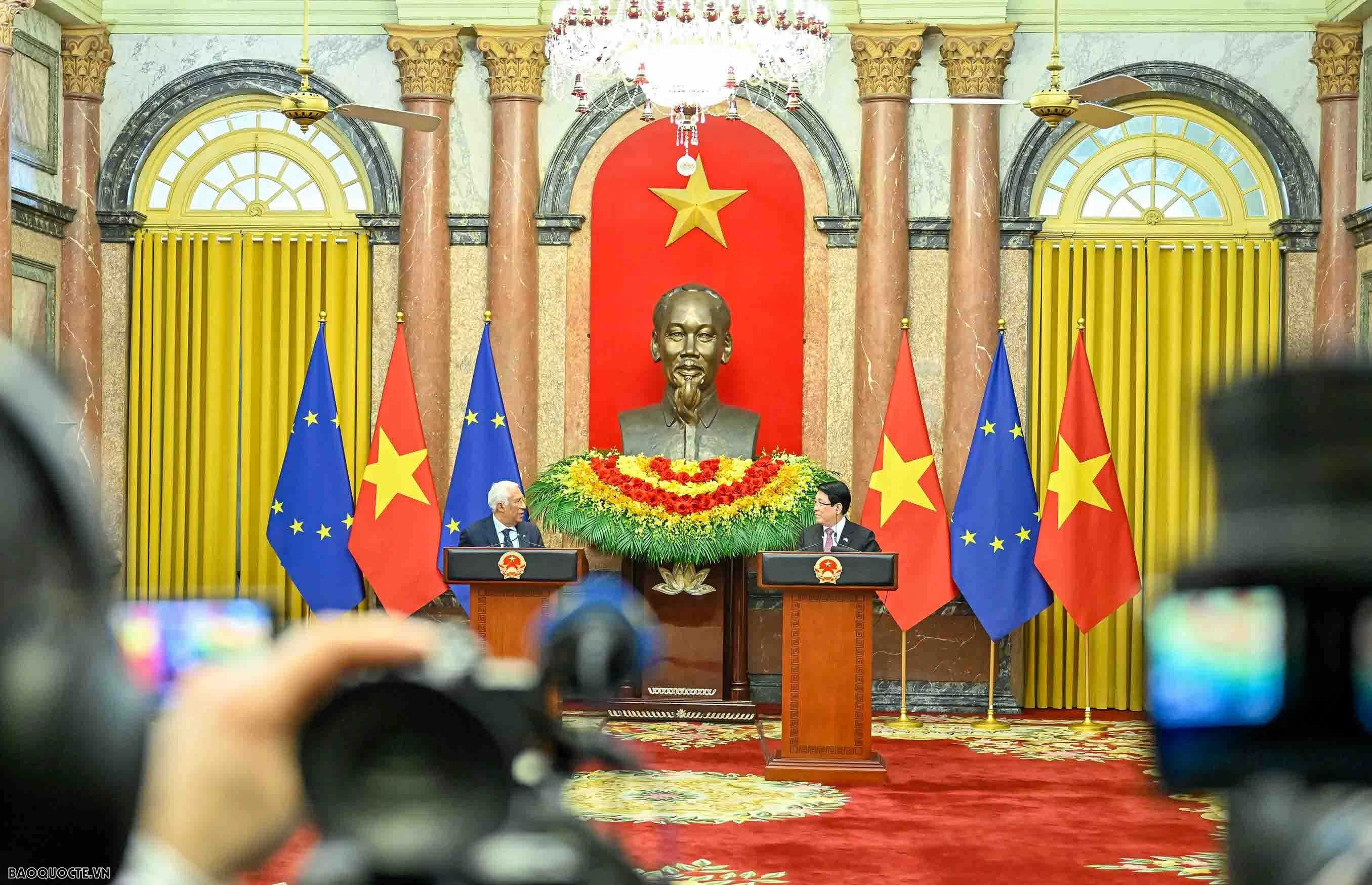 President Luong Cuong, European Council President António Costa hold talks, outline six key orientations for Vietnam-EU ties President Luong Cuong, European Council President António Costa hold talks, outline six key orientations for Vietnam-EU ties