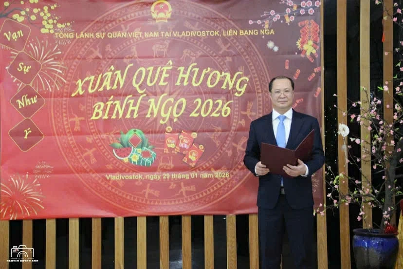 Consulate General: Spreading the success of 14th Party Congress to the Vietnamese Community in Far East, looking ahead to Lunar New Year Tet Consulate General: Spreading the success of 14th Party Congress to the Vietnamese Community in Far East, looking ahead to Lunar New Year Tet
