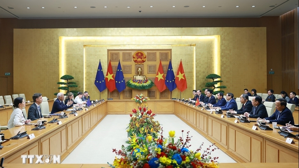 Prime Minister Pham Minh Chinh welcomes European Council President António Costa, seeks to deepen cooperation with the EU
