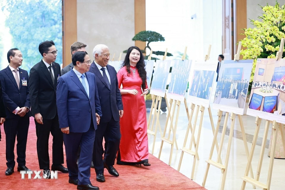 Prime Minister Pham Minh Chinh welcomes European Council President António Costa, seeks to deepen cooperation with the EU