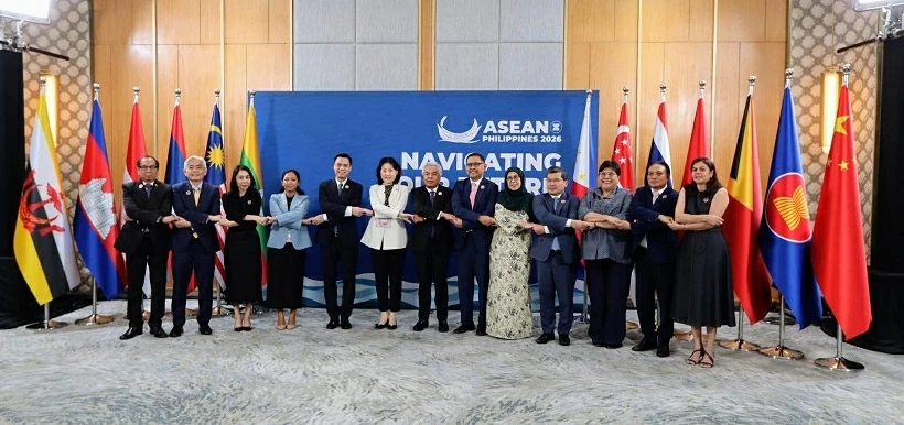25th ASEAN-China Senior Officials’ Meeting on the implementation of the Declaration on the Conduct of Parties in the East Sea 25th ASEAN-China Senior Officials’ Meeting on the implementation of the Declaration on the Conduct of Parties in the East Sea
