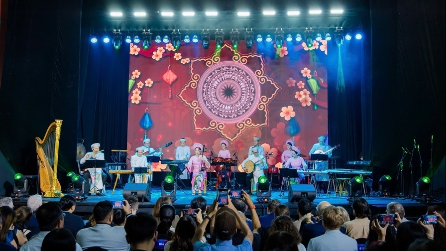 Ho Chi Minh City residents enjoy Liverpool culture in the heart of the city