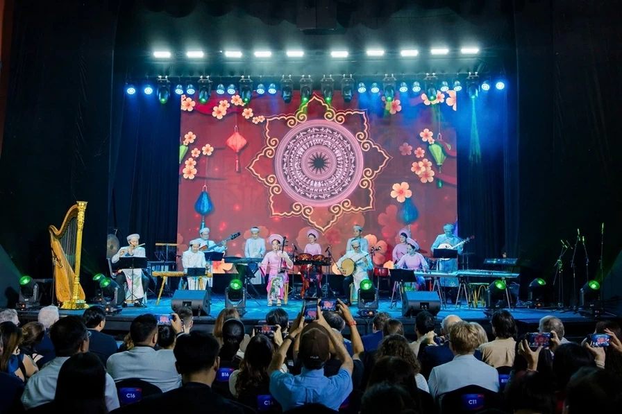 Ho Chi Minh City residents enjoy Liverpool culture in the heart of the city Ho Chi Minh City residents enjoy Liverpool culture in the heart of the city