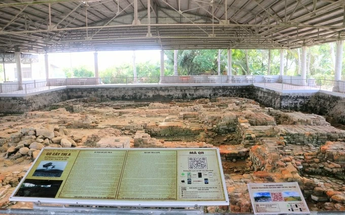QR code, 3D and VR 360 technologies for presentation are applied at the Go Cay Thi A historical site of the Oc Eo – Ba The archaeological complex in An Giang province. (Photo: VNA)