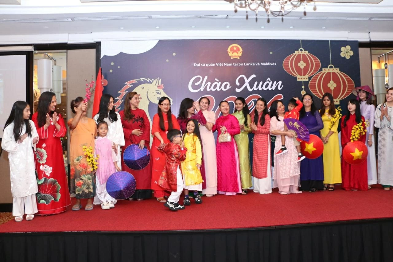 Vietnamese Community Tet in Sri Lanka: A taste of homeland Spring in the heart of Colombo Vietnamese Community Tet in Sri Lanka: A taste of homeland Spring in the heart of Colombo
