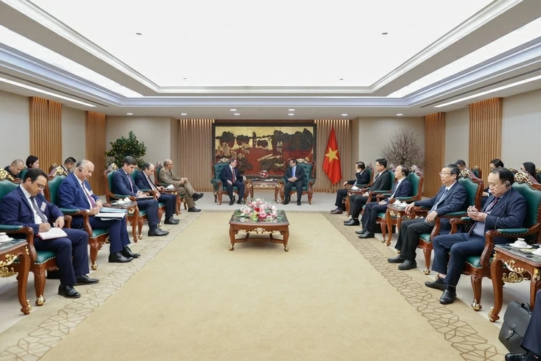 PM Pham Minh Chinh welcomes Cuba's Special Envoy, calls for a stronger transformation in Vietnam-Cuba Economic and Trade Cooperation