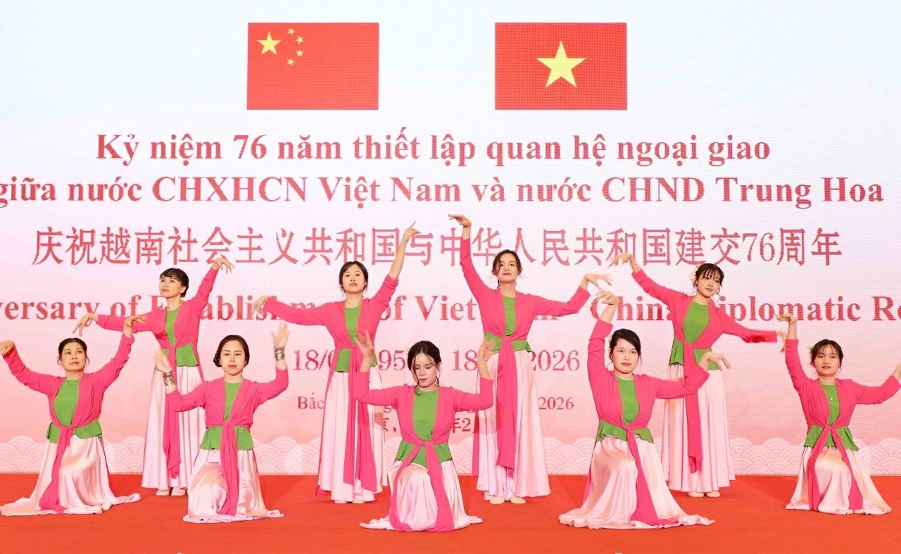 Commemoration of the 76th anniversary of Vietnam-China diplomatic relations