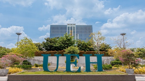 University of Economics Ho Chi Minh City – From Sustainable University to Urban Innovation Hub