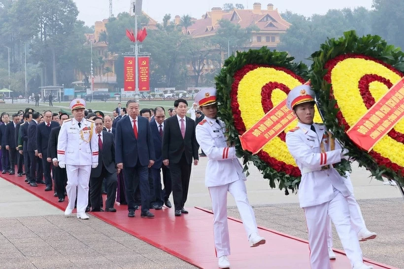 Party, State leaders pay homage to President Ho Chi Minh on CPV founding anniversary Party, State leaders pay homage to President Ho Chi Minh on CPV founding anniversary