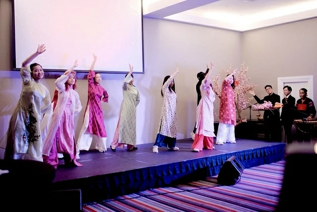 The first Homeland Spring in Ireland: A warm and vibrant Vietnamese Tet