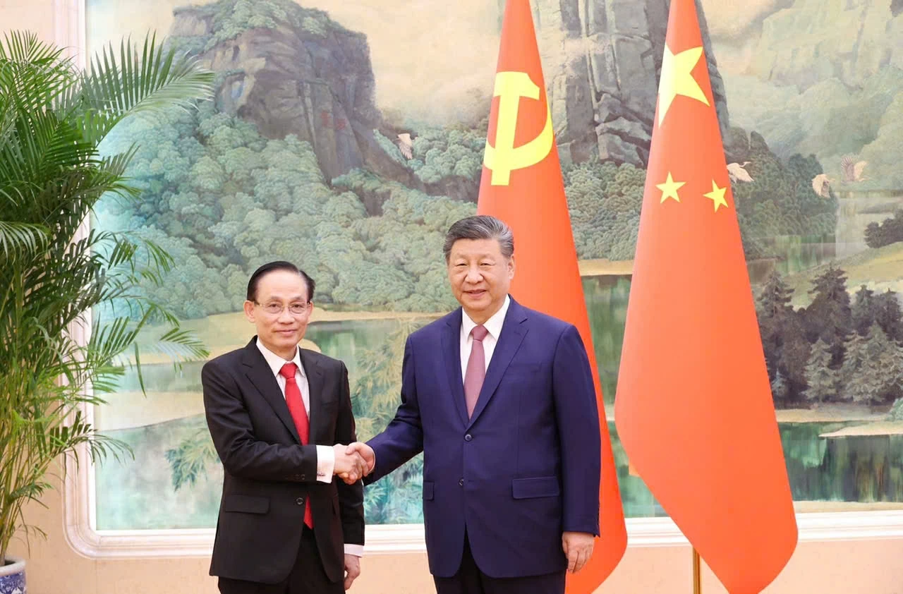 Special Envoy of General Secretary To Lam meets with Chinese General Secretary, President Xi Jinping