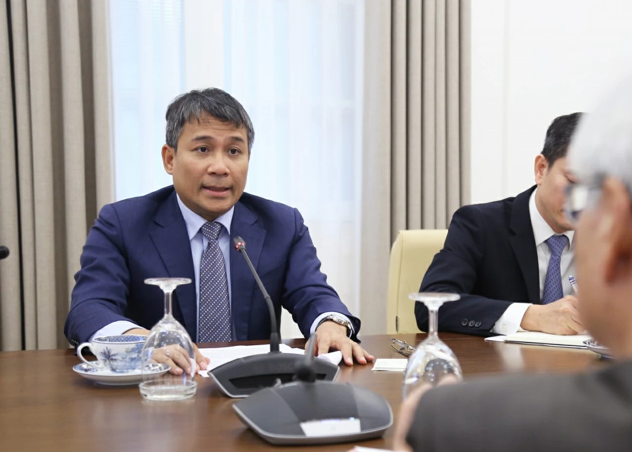 Permanent Deputy Foreign Minister Nguyen Minh Vu welcomes Japan’s Fukuoka Prefecture Business Managers Association