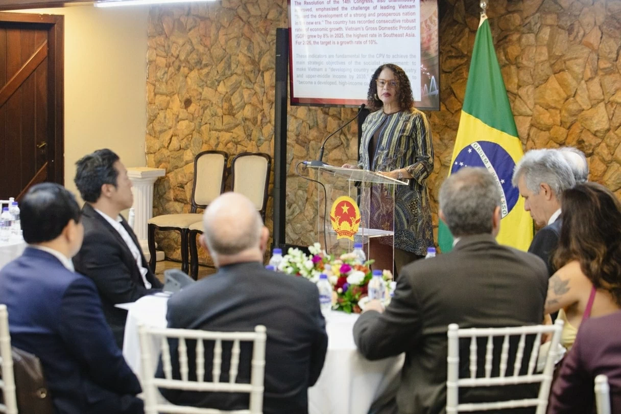 Celebrating the 96th anniversary of the founding of the Communist Party of Vietnam in Brazil
