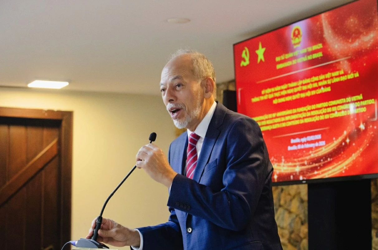 Celebrating the 96th anniversary of the founding of the Communist Party of Vietnam in Brazil